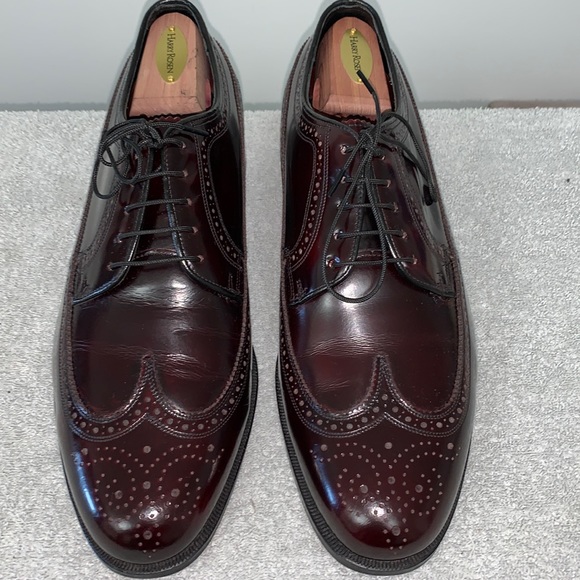 Florsheim Other - Florsheim Longwing Wingtips. Size 9.5 3E. Vintage Approx 1992.